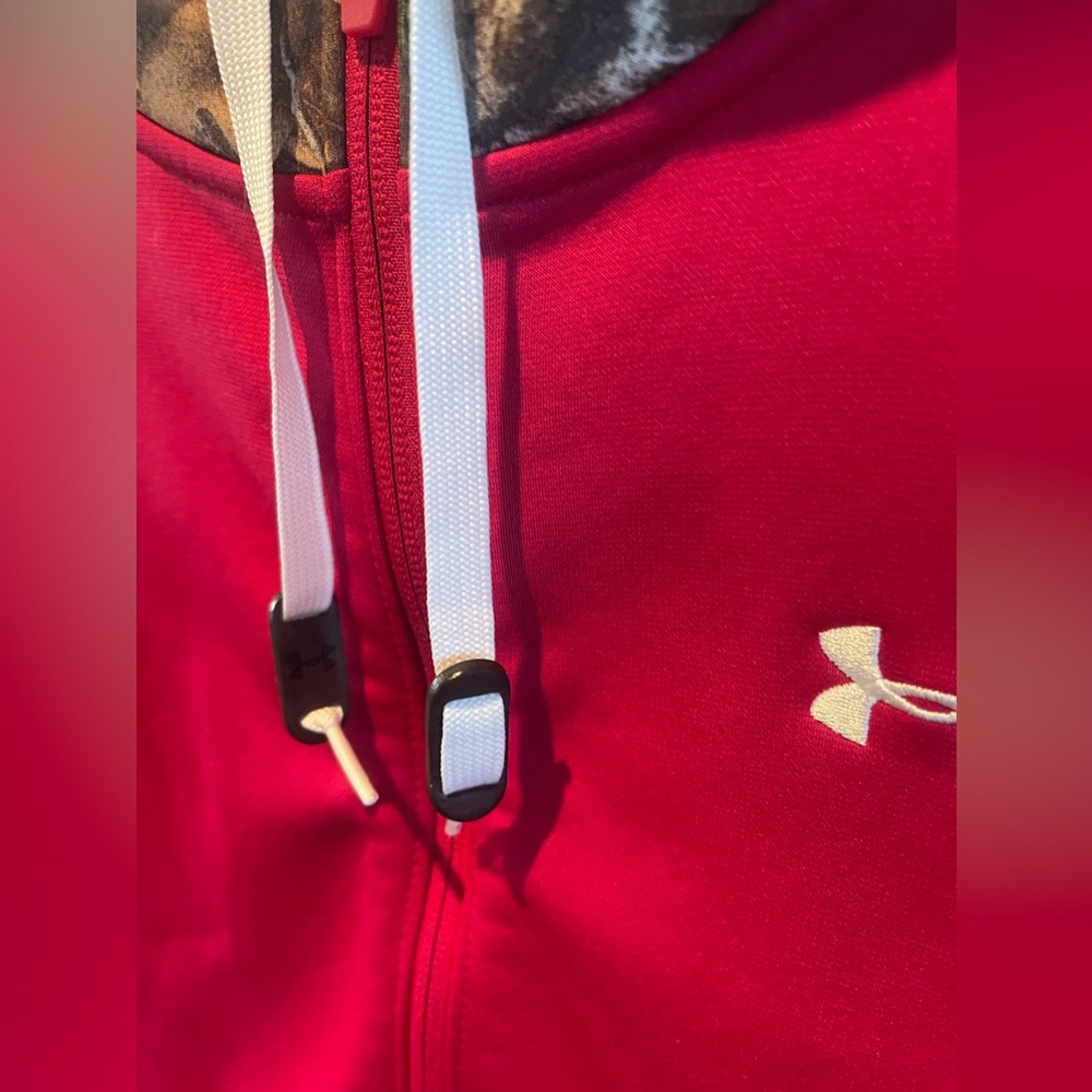 Under armor zip up sweatshirt - Picture 3 of 8